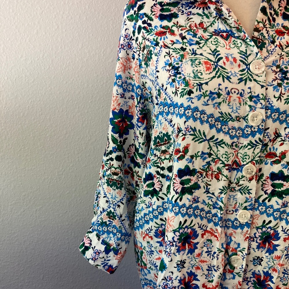 Intro Blouse Size Medium - image 6